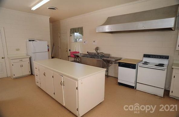 1237 Old West Innes St, Salisbury, NC 28144